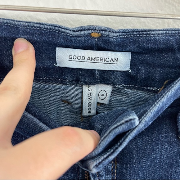 GOOD AMERICAN Dark Wash Denim Good Waist High Rise Hook & Eye Skinny Jeans - Picture 5 of 11